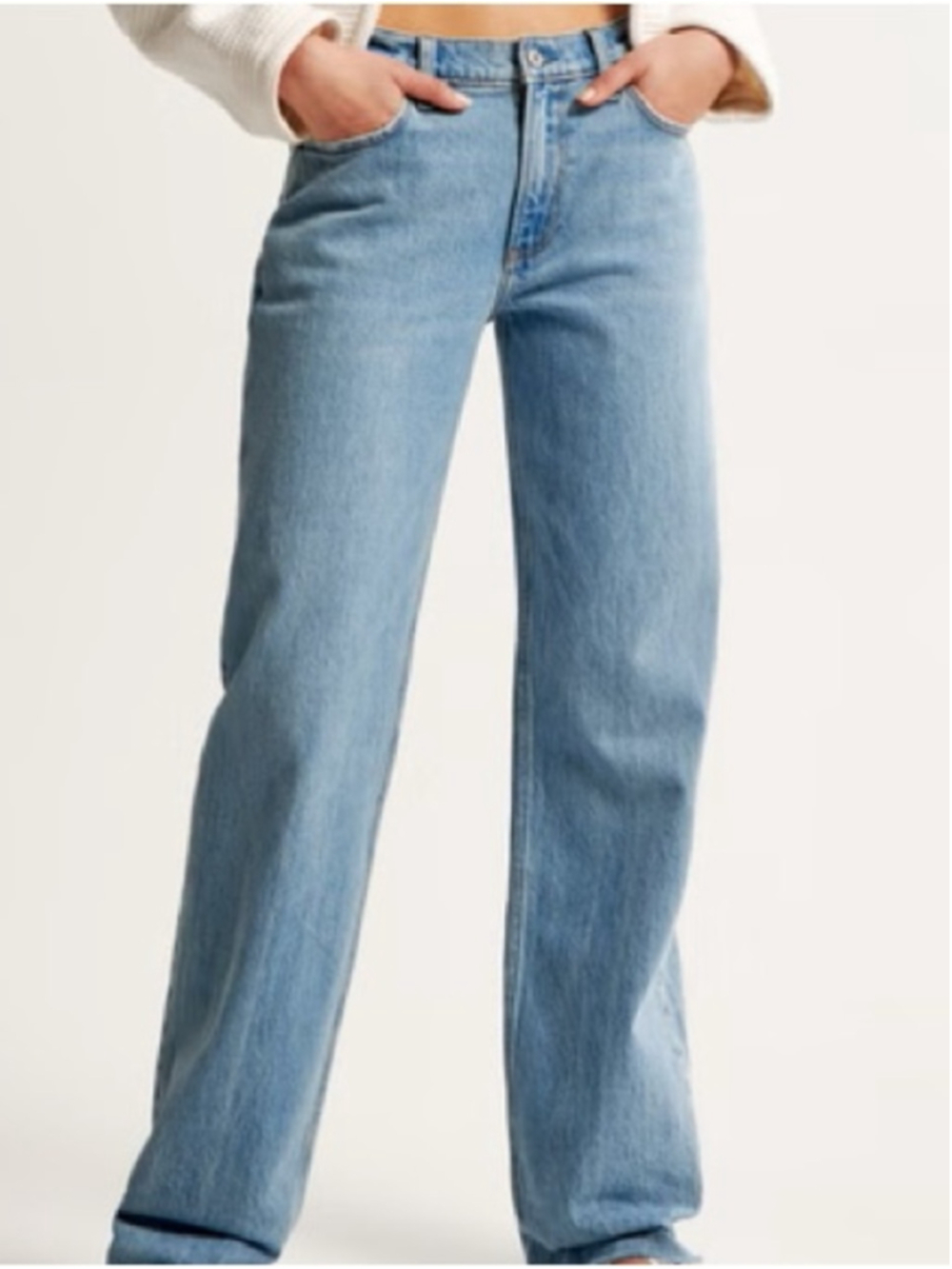 Abercrombie & Fitch The 90’s Baggy Low Rise Jean Light Wash Sz 32 SHORT